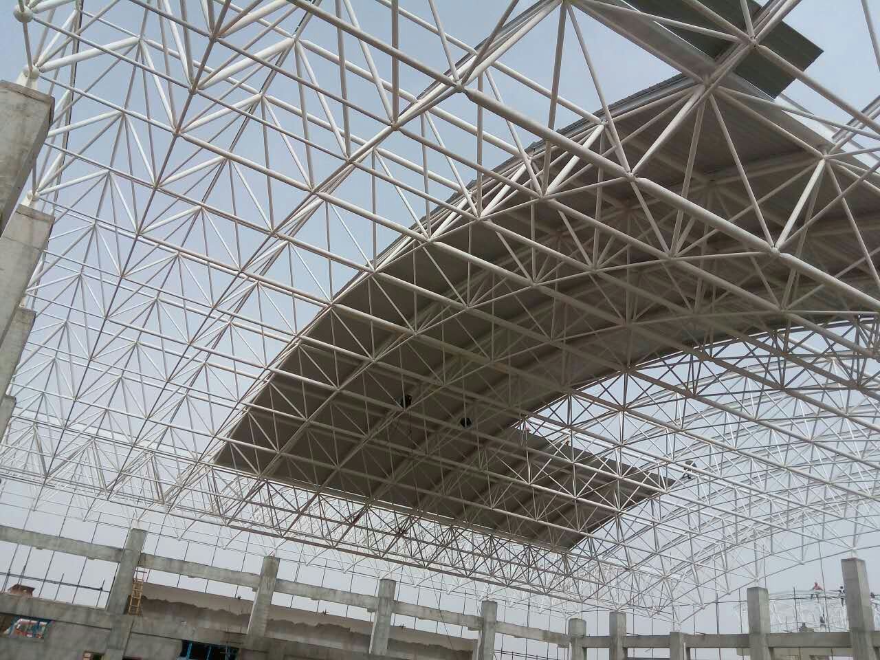 句容一汽网架